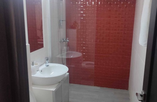 Iasi Apartment | Simply Stunning and Elegant Studio in the hart of city
