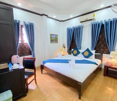 Luang Prabang Bed & Breakfast | Singharat Boutique House
