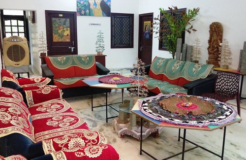 Udaipur District Villa | SINGHI VILLA GUEST HOUSE