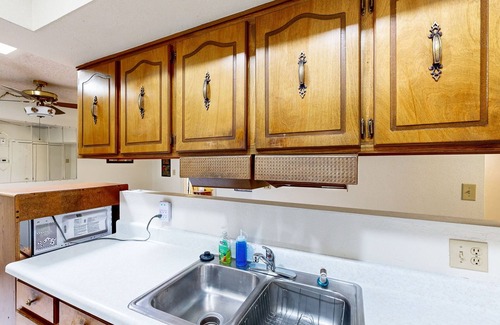Sierra Vista House | Single-level home with large yard, patio, grill, mountain views