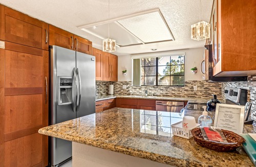 Tahquitz River Estates Villa | SINGLE LEVEL VILLA, STEPS TO POOL AND JACUZZI - MESQUITE COUNTRY CLUB