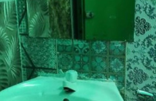 Male House | Single Room 8