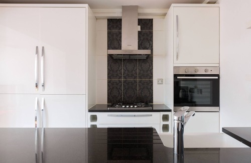 Canary Wharf Apartment | Single room-Economy-Private Bathroom-Street View