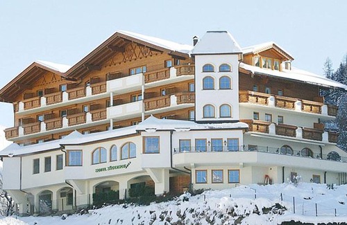 Kolsassberg Cottage | Single room next door - Hotel Pension Jägerhof KG