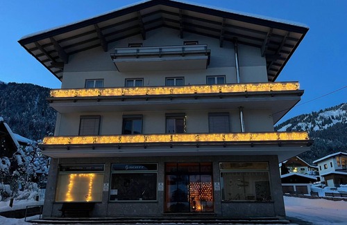 Russbach am Pass Gschuett Apartment | Single room with balcony - Pension Elisabeth