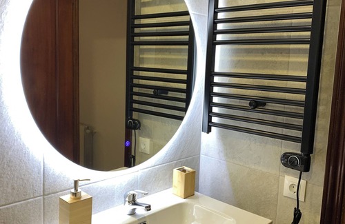 Getafe Apartment | Single room with fan and quiet
