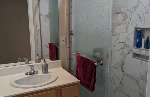 Dublin Apartment | Single room with private entrance & attached bath