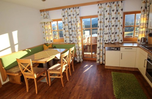 Flachau Apartment | Single room with shower, toilet, without breakfast - Kleinhoech holiday apartments