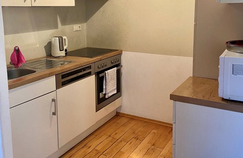 Ravensburg Apartment | Single room with TV and WLAN