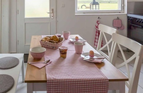 Blaufelden House | Single-storey vacation home - on the outskirts, 1000m² fenced garden, agility course
