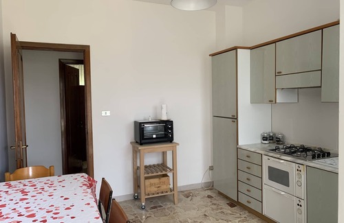 Lavinaio-Monterosso Villa | Single villa with large garden and covered parking