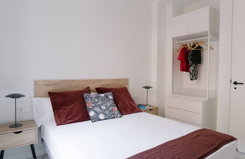 Poblats Maritims Apartment | Singular Stays Alfarería VIII