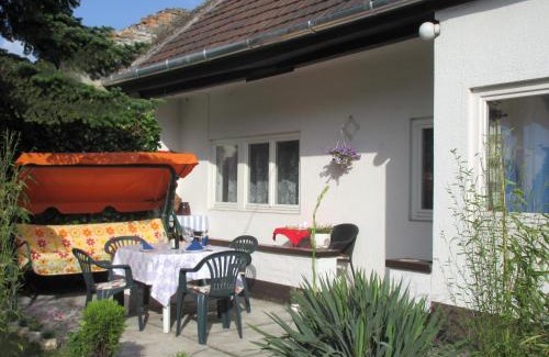 Pacsirtatelep Apartment | Sissi Residence with free parking lot