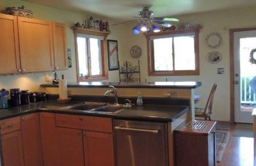 Sister Bay Cottage | Sister Bay Cozy Cottage, Door County