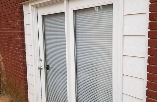 Hapeville Apartment | Sisterdog's Apartment