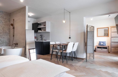 Jennersdorf Hotel | Sisters.Haus Hotel Garni GmbH