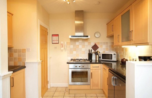 Crieff Cottage | Sit back, relax and enjoy your stay at Avonlea.