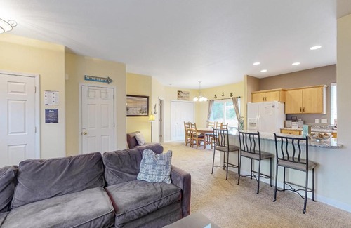 Kiwanda Shores House | Sittin' By The Sea