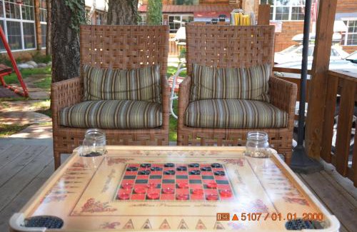 Ruidoso Cabin | Sitzmark Chalet Inn