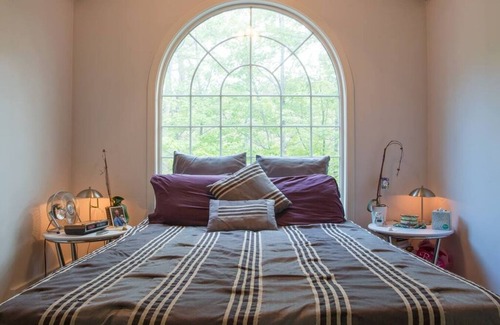 Somersworth House | Six-Bedroom Family Retreat
