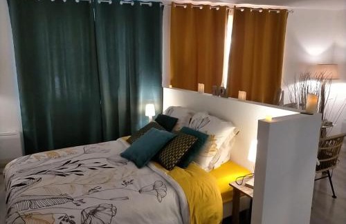 Charmauvillers Bed & Breakfast | Sixième Sens - 1828
