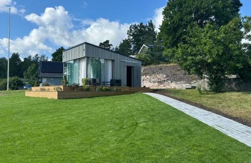Vagnharad Villa | Sjönära pärla