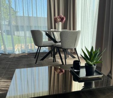 Vagnharad Villa | Sjönära pärla