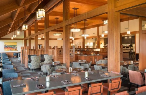 Stevenson House | Skamania Lodge! Onsite Pool, FREE Parking, Hot Tub, Golf, Spa