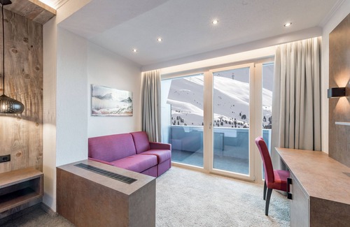 Hochgurgl Hotel | SKI | GOLF | WELLNESS Hotel Riml