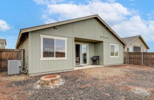 Bellemont House | Ski, Hike and Explore Bellemont Home with Fenced Yard