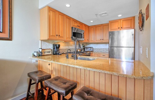 Ludlow Condo | Ski-in/out condo with mountain and lift views, hot tub, & pool