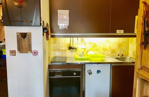 Correncon-en-Vercors Apartment | Ski-In/Ski-Out Studio with Balcony at Corrençon-en-Vercors - Near Golf & Hiking