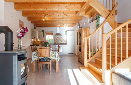 Kotschach-Mauthen House | Ski-in ski-out chalet with garden near skislopes