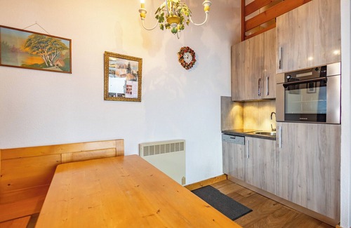 Meribel-Mottaret Apartment | Ski-In Ski-Out Apartment for 6 in Méribel Mottaret