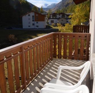 Saas Almagell Hotel | Ski-In/Ski-Out Hotel Sport