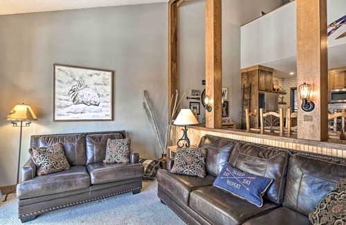 Silvercreek Condo | Ski-In/Ski-Out Retreat: Walk to Granby Ranch!