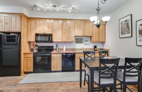 Granby Condo | Ski-In/Ski-Out, Scenic Mtn Views: Granby Retreat!