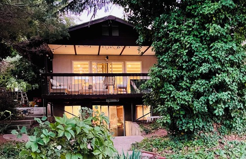 North Ogden House | Skiing! Designed for Comfort, 1 Cal King, 3 queens, Mountain Views Hiking,