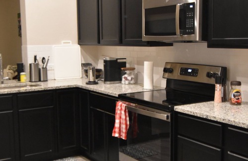 College Station House | Skip the gameday/graduation gridlock