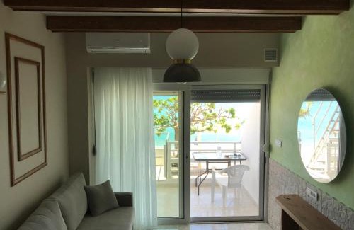 Haraki Apartment | Skizenas Waterfront Apartments