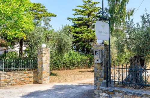 Stafylos Apartment | Skopelos Evergreen Apartments 2 bedrooms 4