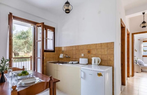 Stafylos Apartment | Skopelos Evergreen Apartments 2 bedrooms 4