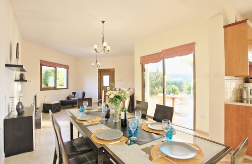 Pano Arodhes Villa | Skouli: A traditional property in Skoulli, near Polis, with heated pool