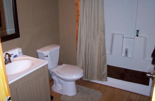 Coram Cabin | Sky Eco - General Store, Cabins & Studios