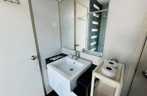 Bandar Tun Razak Apartment | Sky-High Luxury Stunning Views