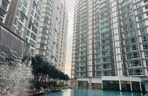 Bandar Tun Razak Apartment | Sky-High Luxury Stunning Views