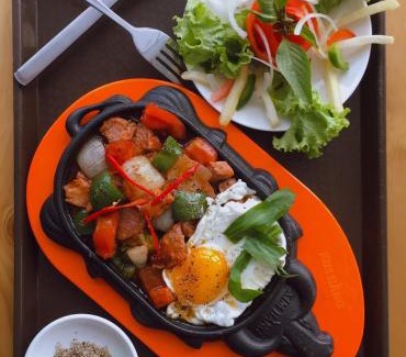 Hong Ngu Hotel | SKY HOTEL