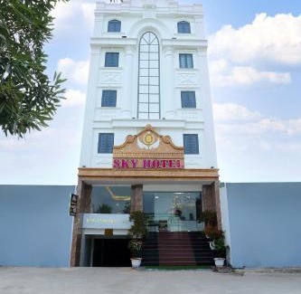 Long Thanh Hotel | SKY HOTEL