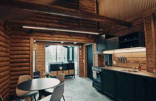 Sonka Cottage | Sky Lodging ~ sleeping under the stars ~ charming 2-bedroom cottage in Rovaniemi
