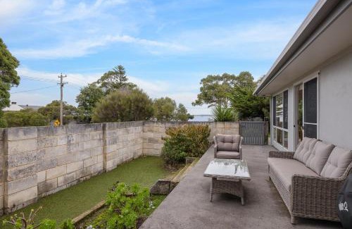Rhyll House | Sky Mirror Cottage